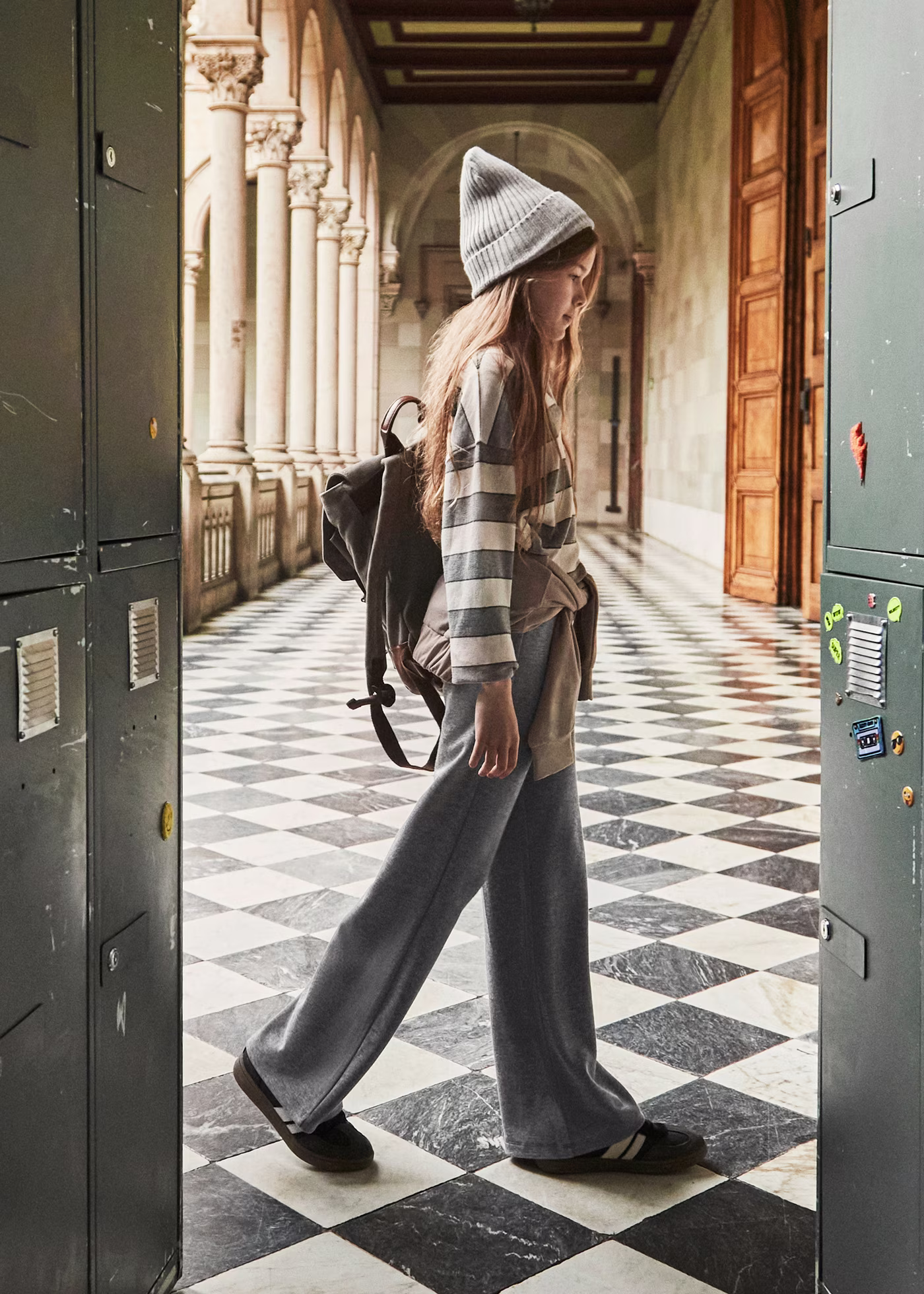 conjunto-calcas-e-polo-riscas-rapariga-aco-intenso-XL-1